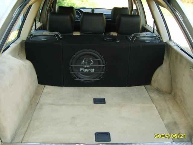 S8005396.jpg
