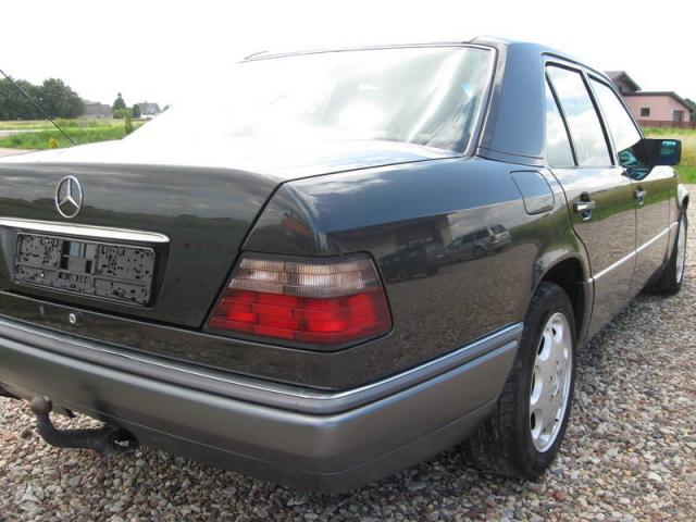 mercedes_benz_e420_4_2_l_sedans_1994_benzin_6644445_big.jpg