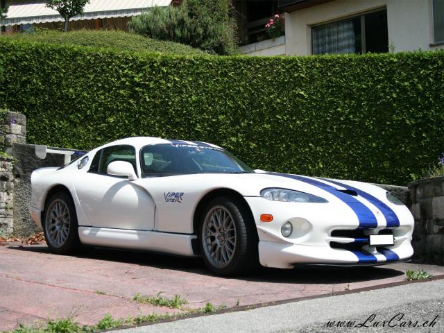 dodge_viper_gts_r.jpg