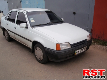 opel_kadett_969244_0.jpg