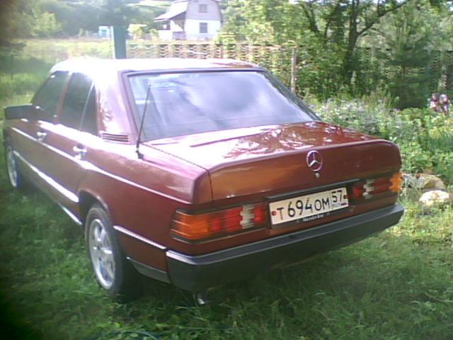 190E_6.jpg