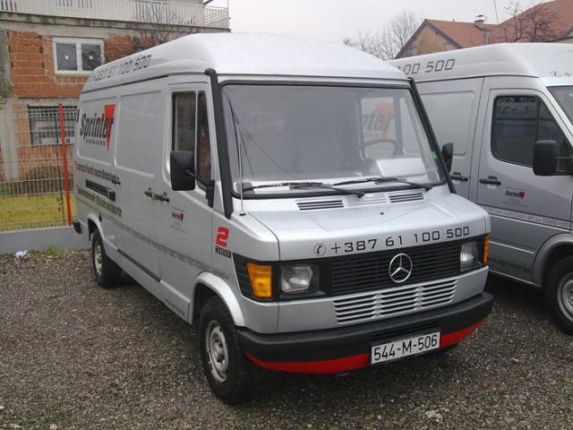 mercedes_benz_310_01.jpg