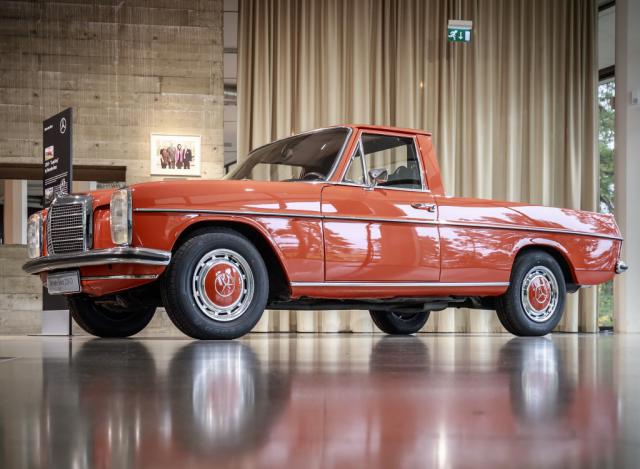 binz_mercedes-benz_220_d_8_pickup_1.jpg