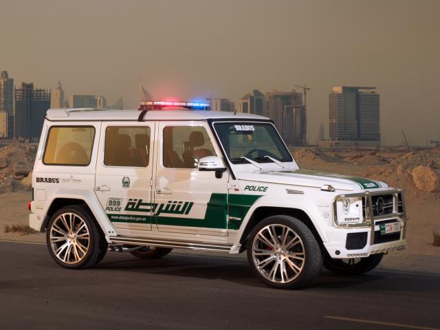 brabus_700_widestar_police_5.jpg