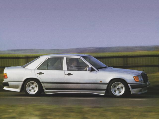 amg_mercedes_benz_320_e_uk_spec_1.jpg