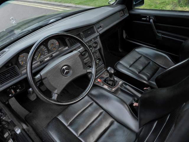 mercedes_benz_190_e_2.5_16_evolution_1.jpeg