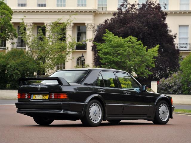 mercedes_benz_190_e_2.5_16_evolution_5.jpeg
