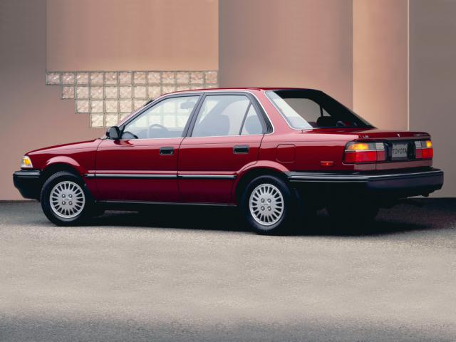 autowp.ru_toyota_corolla_sedan_deluxe_us_spec_3.jpeg