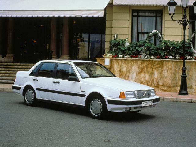 autowp.ru_volvo_460_4.jpeg