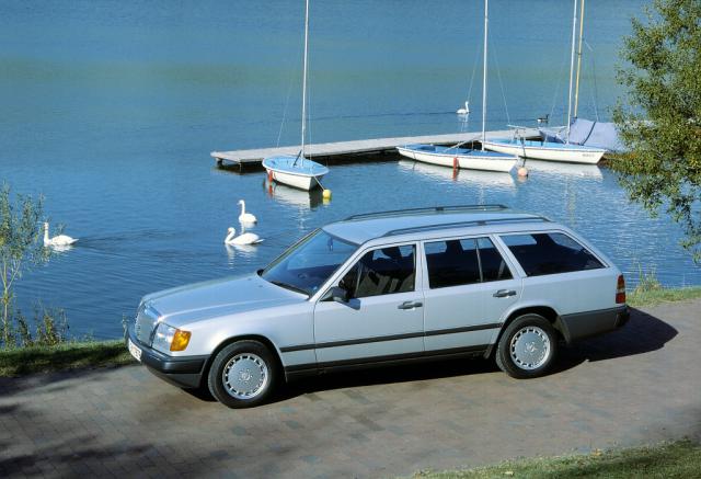 mercedes_benz_e_klasse_estate.jpeg