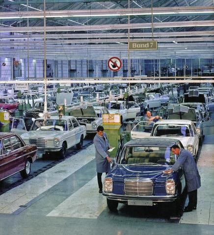 mercedes_benz_w114_115_strich_8_4_1.jpeg