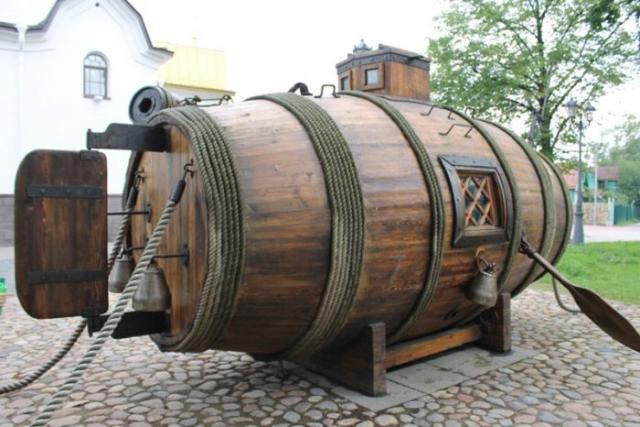 1348828354_pervaya_podlodka_rossii_2.jpg