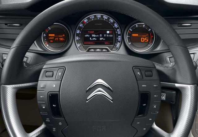 1387462183_6citroen_c5.jpg