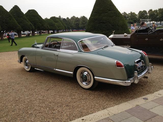 Mercedes_Benz_300B_Coupe_by_Pininfarina._1955..jpg