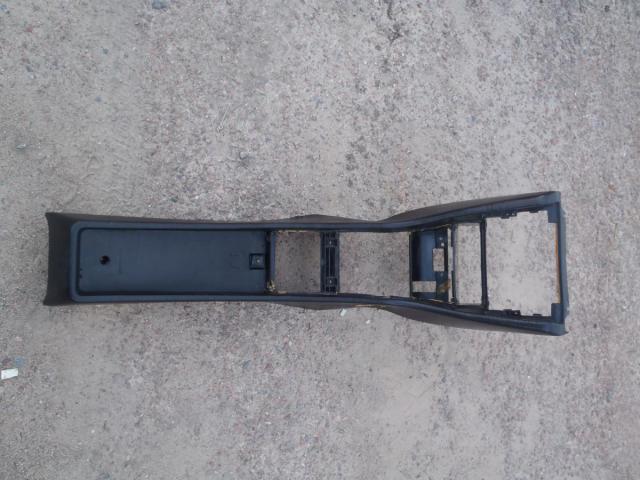 W124 138.JPG