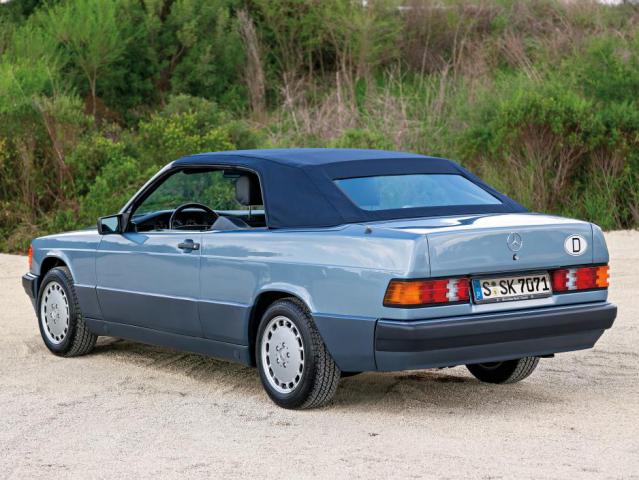 Mercedes_190_E_W201_Cabrio_Jubilaeum_03.jpg