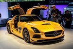 Mercedes привез в Лос-Анджелес «черный автомобиль» жёлтого цвета