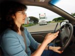 Американские водители болтают по телефону за рулем больше других
