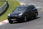 Обновленный Porsche Cayenne получит «розеточную» модификацию