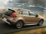 Volvo привез в Россию дизельный вседорожник V40 Cross Country