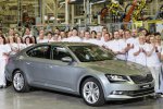 Skoda Superb нового поколения встал на конвейер