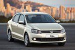 Volkswagen снизил цену на седан Polo