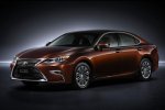 Lexus обновил седан ES