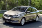 Седан Volkswagen Polo осенью получит новые двигатели